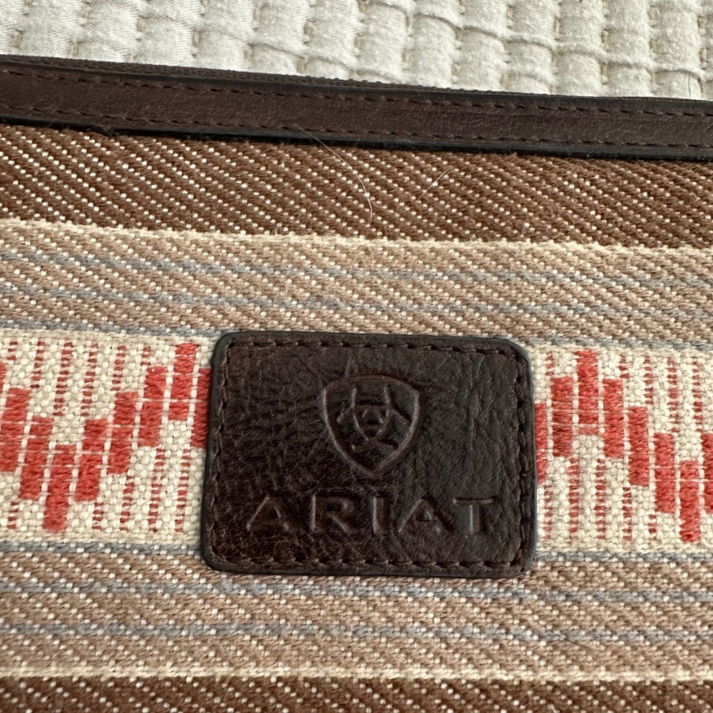 Ariat Brown and Red Patterned Wallet with wristlet strap - Picture 3 of 5